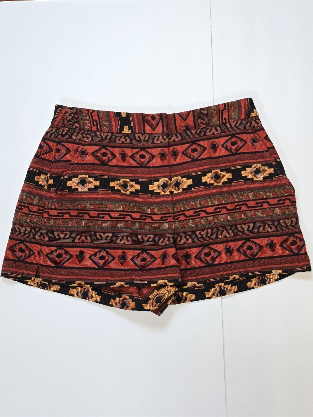 BCBGeneration Red Geometric Aztec Tapestry Shorts High Rise Southwestern Boho 6 - Picture 2 of 11